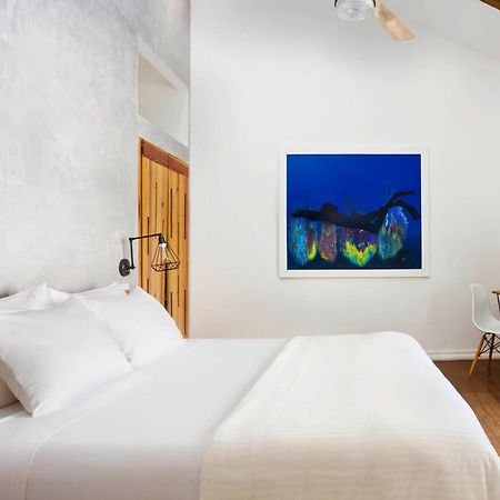 Divers Paradise Boutique Hotel Бокас Номер фото