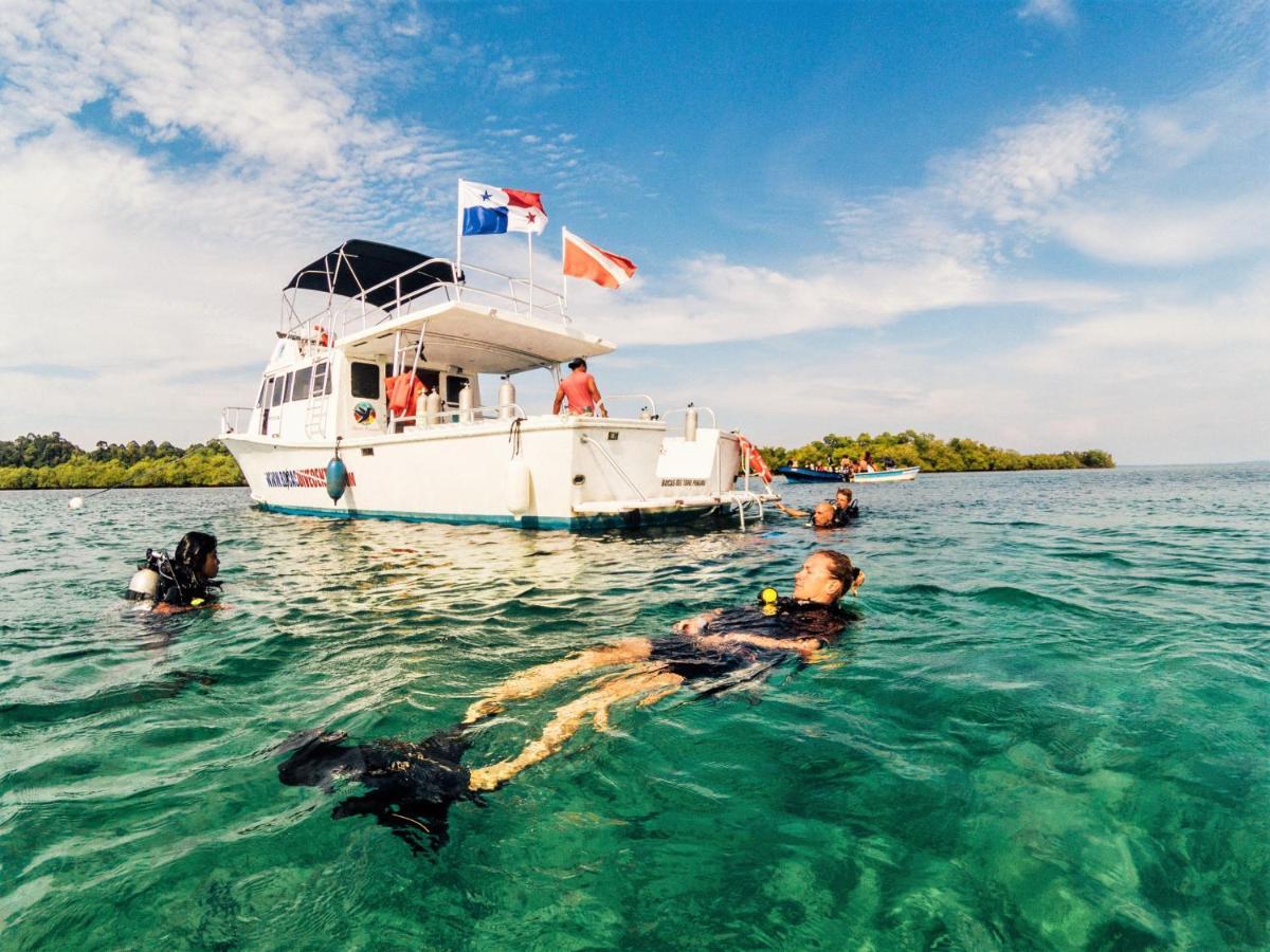 Divers Paradise Boutique Hotel Бокас Екстер'єр фото